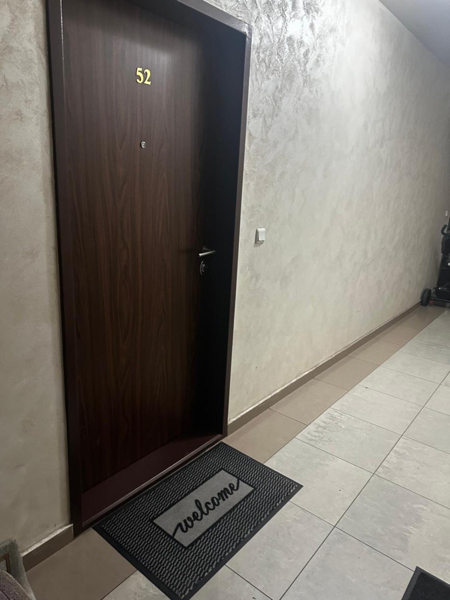 Plaza Apartament Орадя Экстерьер фото